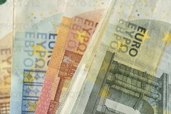 Various euro notes