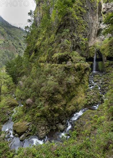 Nova waterfall and Moinho in a gorge