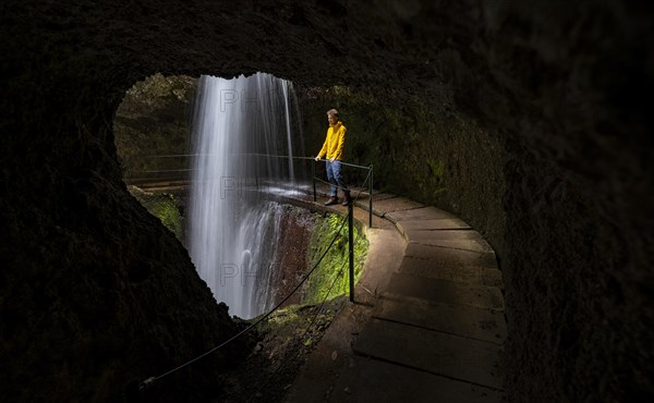 Hikers at Levada Nova