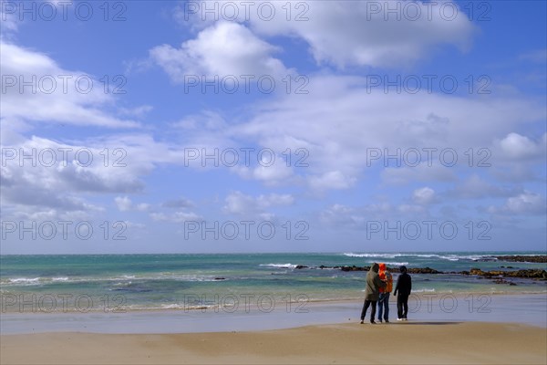 Beach walkers