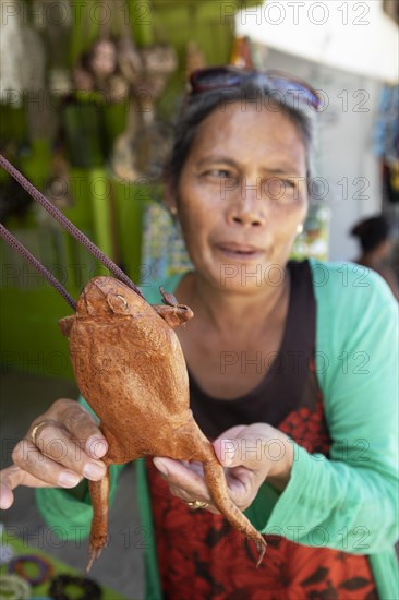 Filipino woman