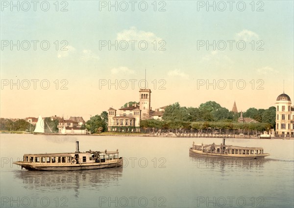 Ferry in Uhlenhorst