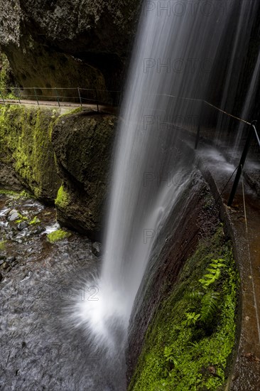 Nova waterfall and Moinho in a gorge