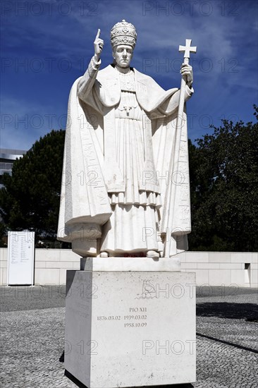 Statue of Pope Pius XII