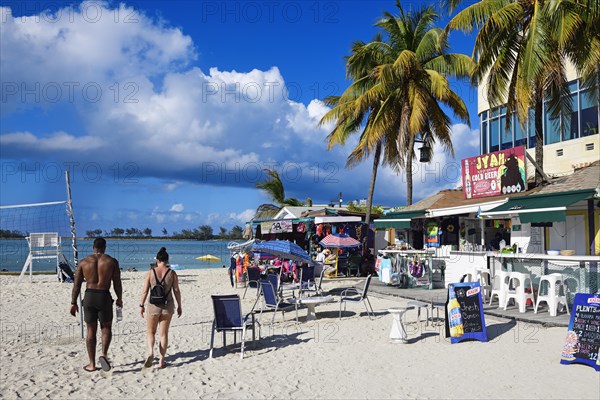 Cocktail Bars at Junkanoo Beach