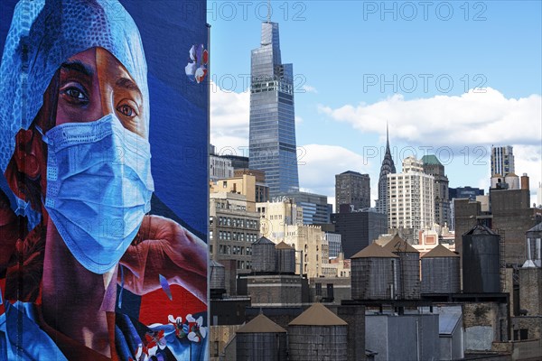 (50 metres) high mural honouring hospital staff during the Corona Pandemic, 34th Street, Summit One Vanderbilt Building, Chrysler Tower, Manhattan, New York City, USA, North America