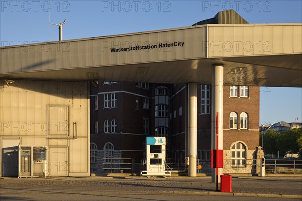 Hydrogen filling station