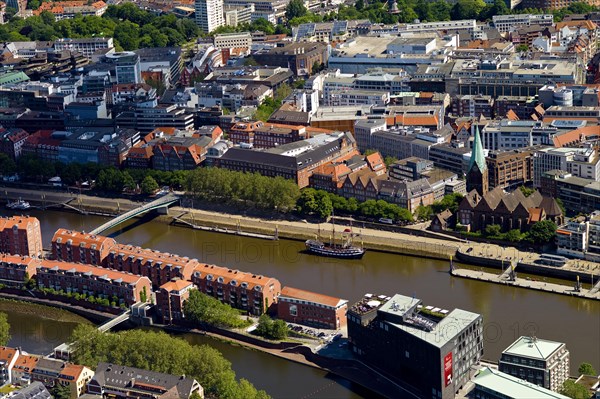 The Schlachte with the Weser Tar Yard and the Martini Church