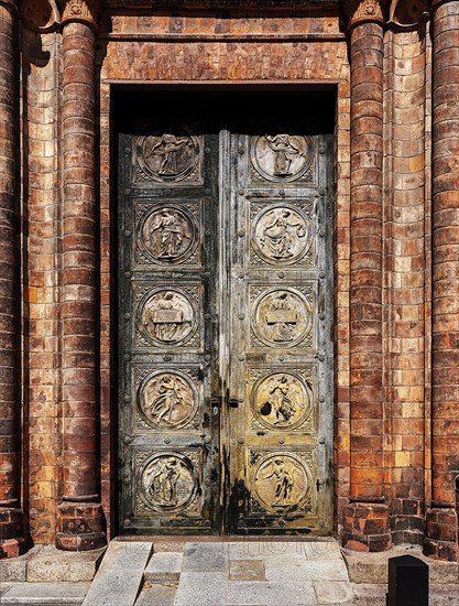 Portal with bas-relief medallions