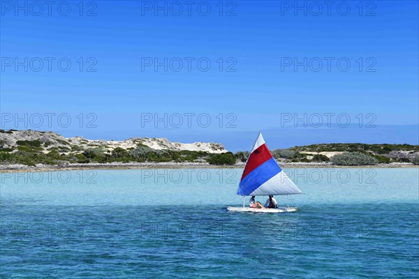 Dinghy landing at Warderick Wells