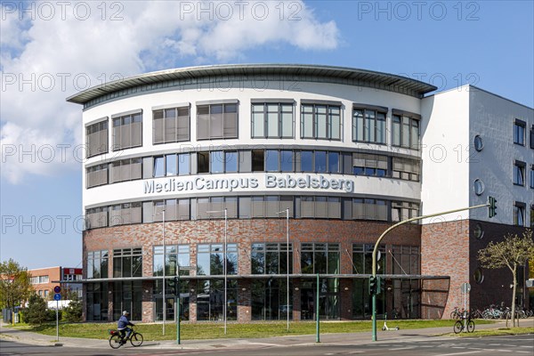 MedienCampus Babelsberg with Babelsberger Filmgymnasium