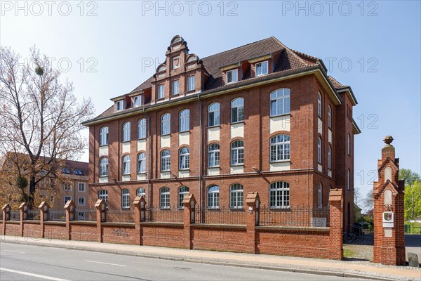 Neubrandenburg Tax Office