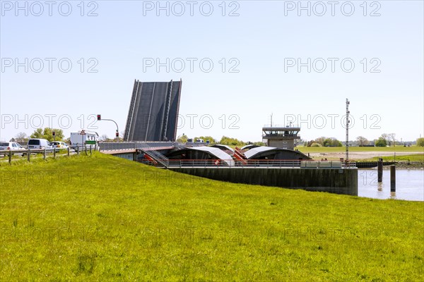 Bascule bridge at the Stoer barrage at the mouth of the Stoer into the Elbe