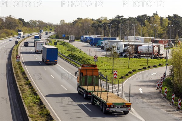 Rest area Neufelder Heide on the A40