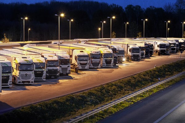 Rest area Neufelder Heide on the A40