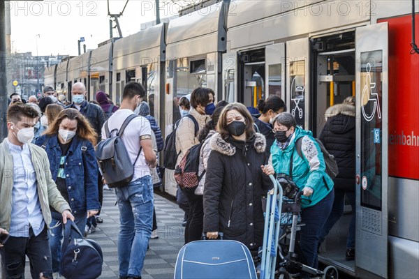 Tram stop Duesseldorf main station during rush hour