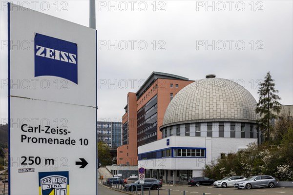 Carl Zeiss Jena GmbH