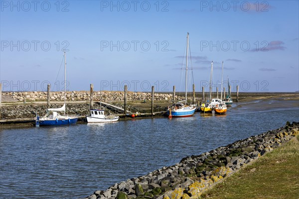 Everschopsiel harbour in North Frisia with outflowing water