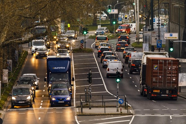 Rush hour in Duesseldorf city centre in the early morning