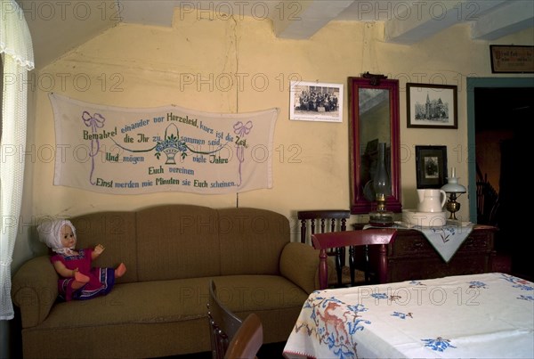 The good parlour in the historic moor farm of Augustendorf