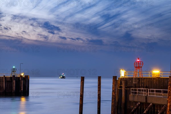 Harbour entrance in Cuxhaven at the mouth of the Elbe at night