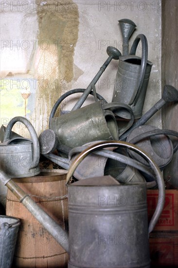 Zinc watering cans