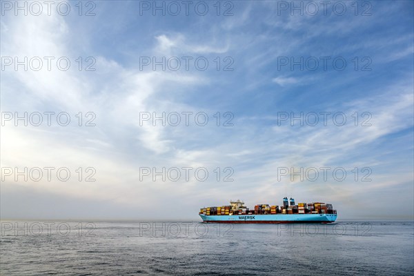 North Sea at the mouth of the Elbe in the evening