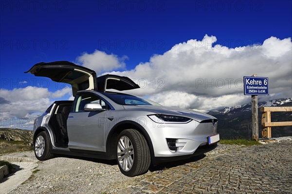 Round trip with TESLA Model X 75