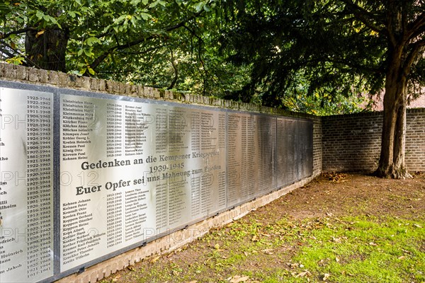 World Wars Memorial