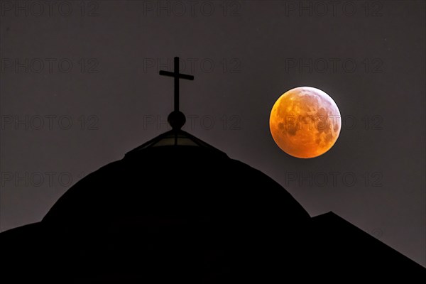 Blood moon behind the grave chapel on the Wuerttemberg