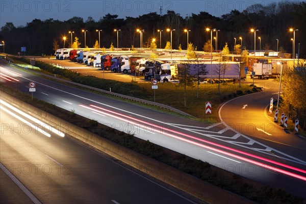 Rest area Neufelder Heide on the A40