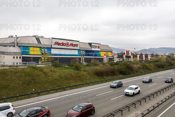 Mediamarkt and Moebel Kraft on the A4