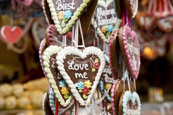 Gingerbread hearts