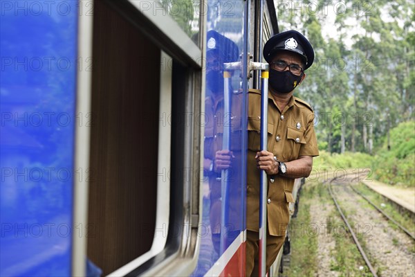 Conductor at Nanu Oya