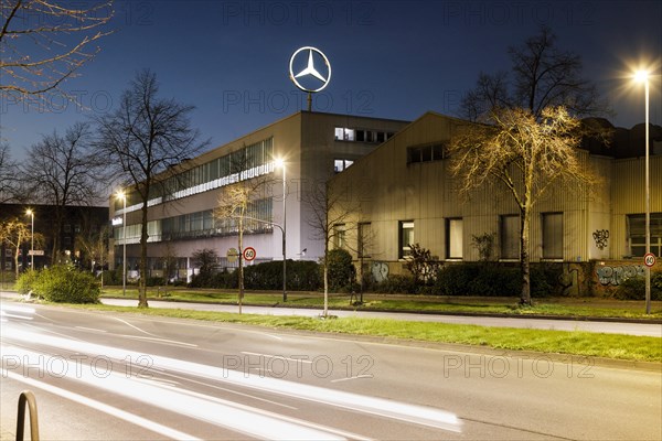 Mercedes Benz