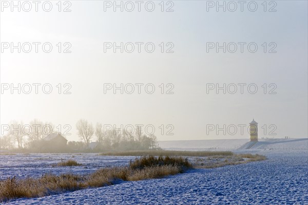 The lighthouse in Pilsum in winter