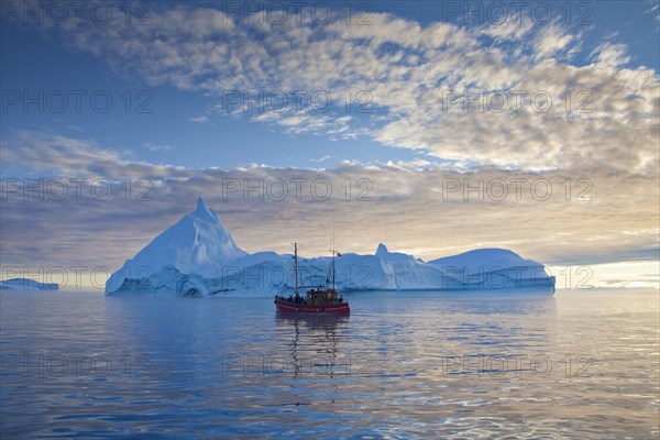 Tourist boat in the Kangia Icefjord