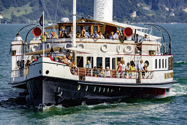 The historic paddle steamer HOHENTWIEL