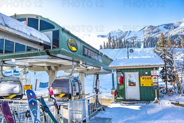 Cable car valley station