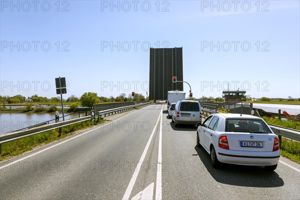 Bascule bridge at the Stoer barrage at the mouth of the Stoer into the Elbe