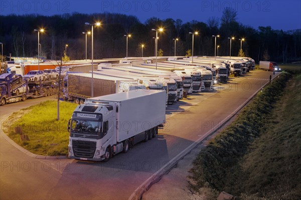 Rest area Neufelder Heide on the A40