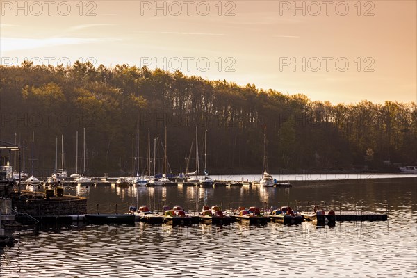 Jetties and boats of the Moehnesee Yacht Club