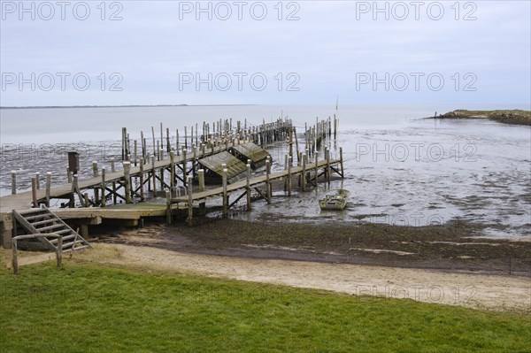 Jetty in the harbour of Rantum