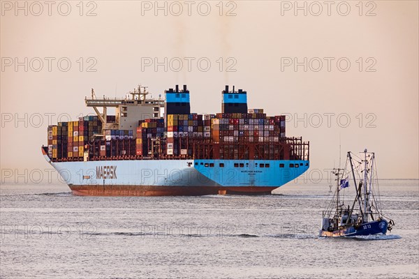 North Sea at the mouth of the Elbe in the evening