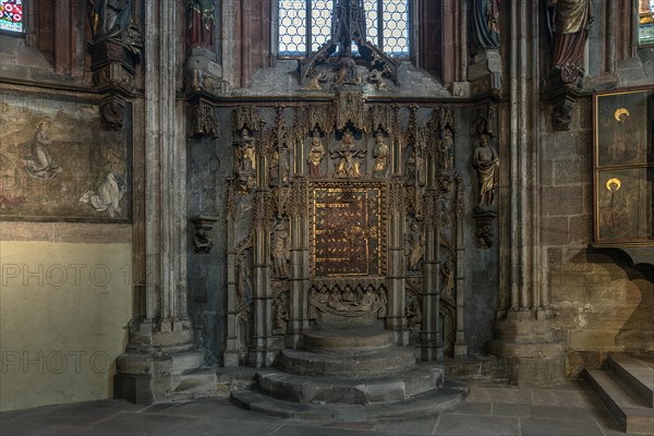 Sacrament cabinet