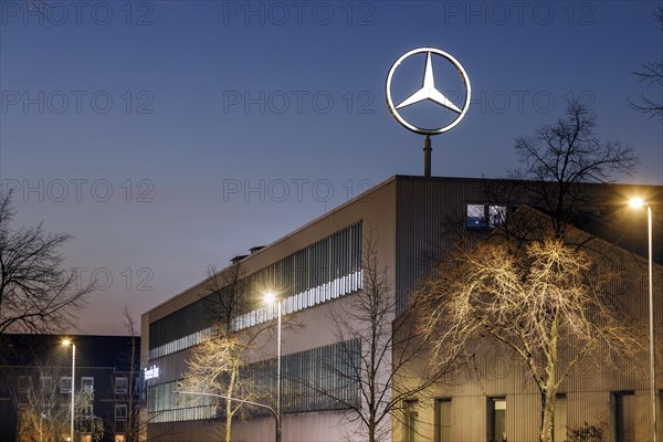 Mercedes Benz