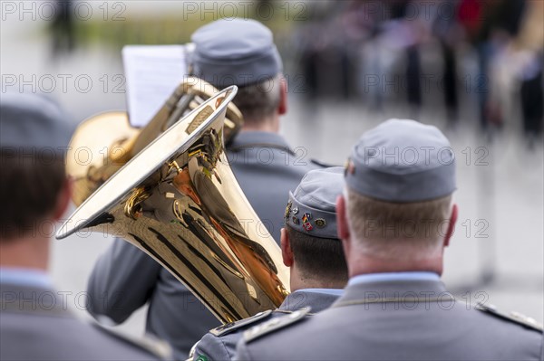 Soldiers of the Mountain Music Corps from Garmisch-Partenkirchen at the handover roll call of the German Field Army in Nymphenburg Palace