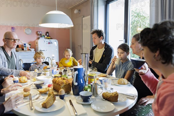 Family at breakfast