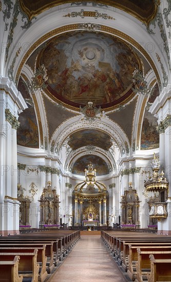 Nave And Choir Room Photo12 imageBROKER Michael Weber