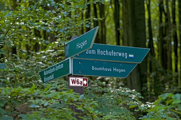 Signs for hikers at the Koenigsstuhl